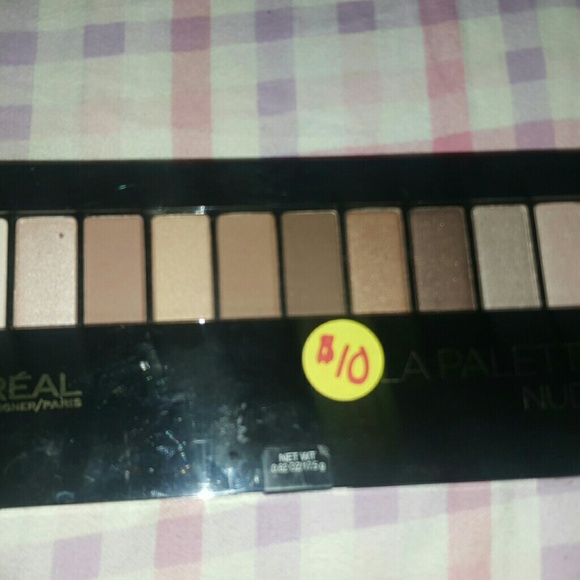 makeup bundle - Picture 4 of 4